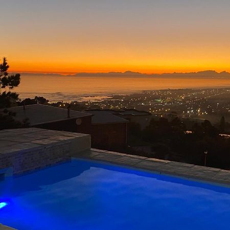On The Gbay Villa Gordons Bay Ngoại thất bức ảnh